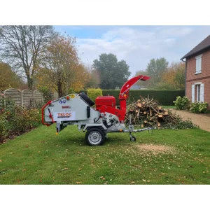 Broyeur de branches et végétaux Bugnot (15 cm)